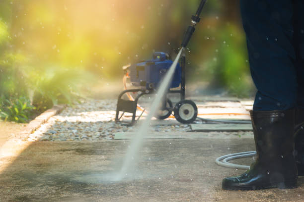 Best House Exterior Washing  in Oak Park, CA